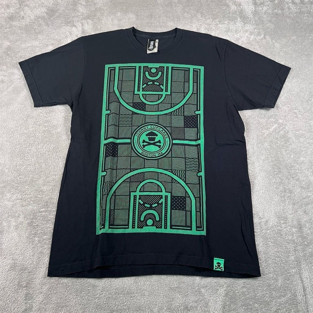 Johnny Cupcakes‎ T-Shirt Men's Large Black Green Celtics Full Court Basketball